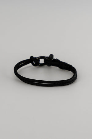 Bond Shackle Bracelet